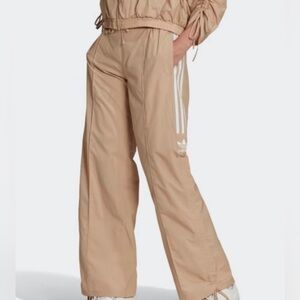 NWOT parley adidas set XL/L